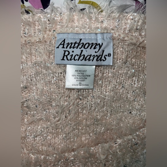 Anthony Richards Soft Sequined Light Pink Sweater - Picture 6 of 7
